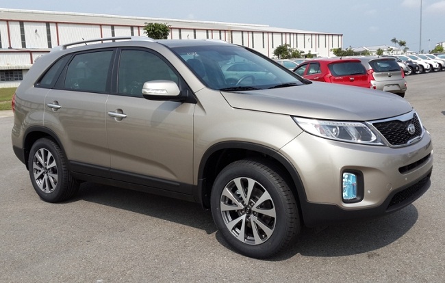 New Sorento 2014 máy dầu số sàn giá 903 triệu đồng